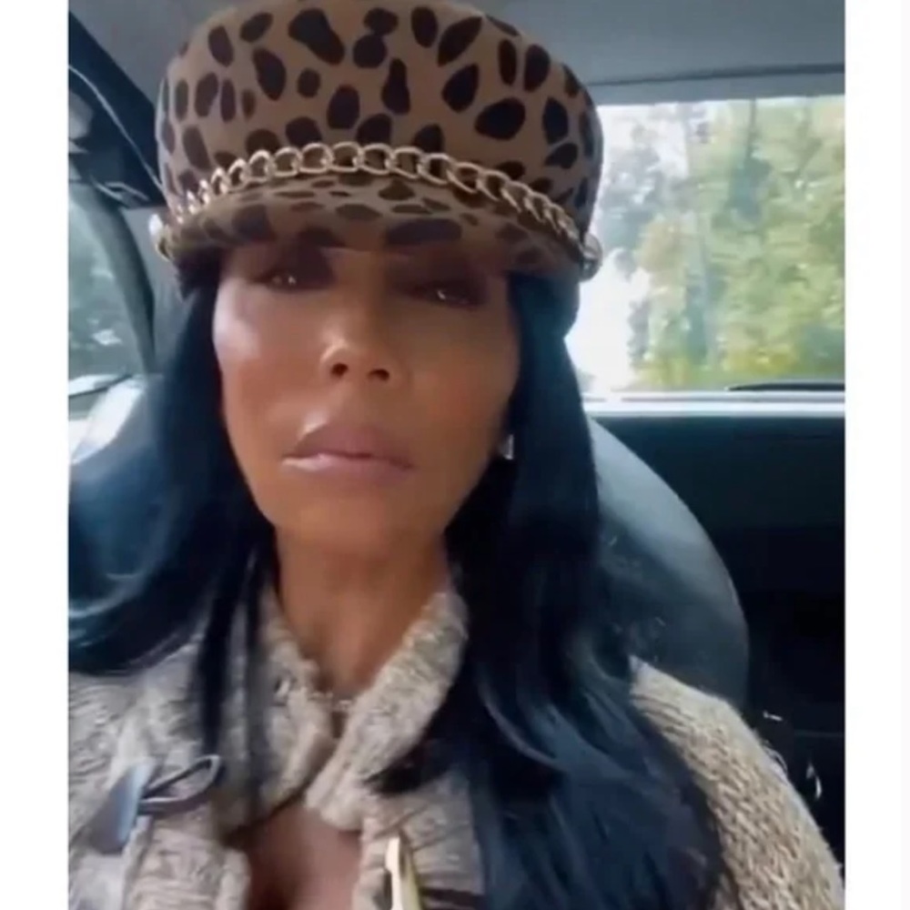 🆕EUGENIA KIM CAMEL BROWN LEOPARD SABRINA HAT WITH GOLD CHAIN